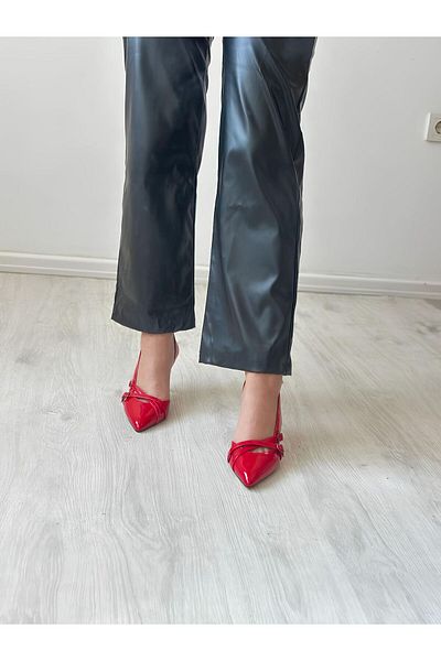 İDC MODA İdc Moda Pointed Toe Buckle Detail Red Patent Leather Heeled Shoes