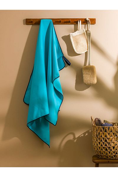 LC Waikiki منشفة رياضية أساسية للرجال باللون الفيروزي مقاس 70x150 سم
