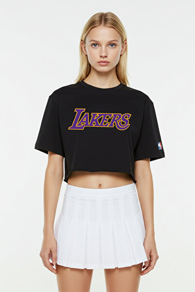BA Sportswear تي شيرت لوس أنجلوس لكرة السلة باللون الأسود مقاس كبير