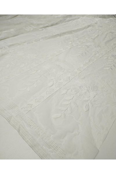 Kumaş Parça Embroidered Tulle in White Color (Width 130 cm X Length 150 cm)