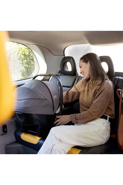 Joie - Sprint Signature Carbon car seat, 40-75 cm, ADAC tested