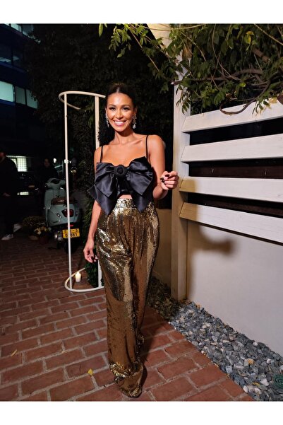 Atmosphere Fashion Black corset with bow