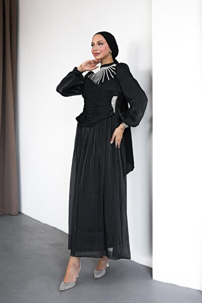 hakimoda فستان سهرة أسود من شيمال إشيلتي بتصميم تشيتيور