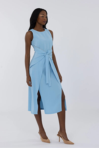 IDYL BELİ FİYONK BAĞLAMALI SIFIR KOL MİDİ BOY ELBİSE