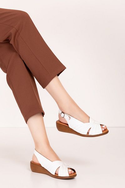 Gondol Genuine Leather Wedge Heeled Comfortable Mother Sandals Mlk.5813 White
