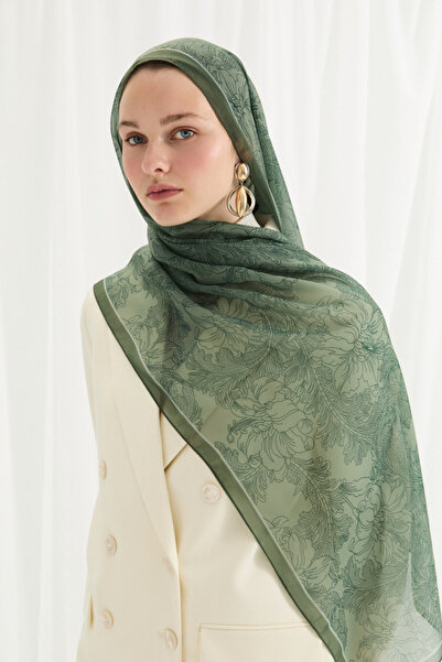 cs camellia scarf Σάλι από μεταξωτό κρεπ Viena - Πράσινο