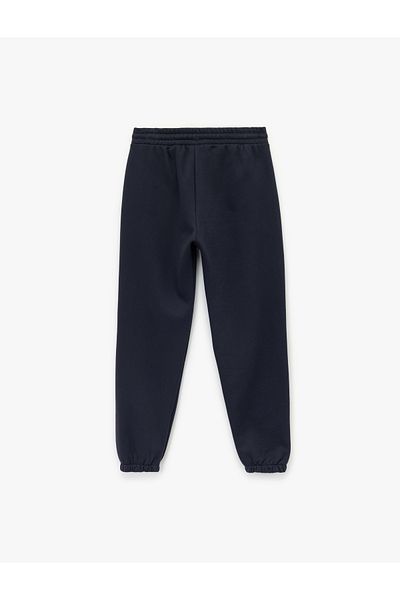 Koton Basic Jogger Sweatpants με λεπτομέρεια τσέπης και ελαστική μέση
