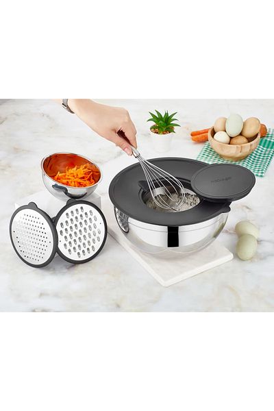 Noble Life Mixing Storage Container with Steel Grater
