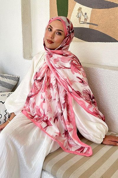 lamelif Flower Pattern Soft Shawl Candy Pink