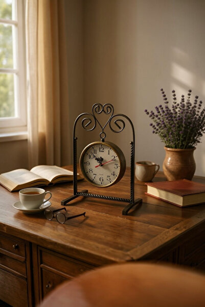 UCR HOME Taht Oymalı Saat Masa Üstü Dekoratif Quartz Eskitme Hediyelik Saati