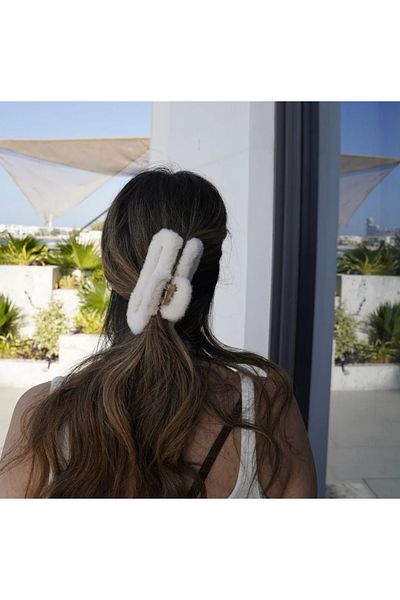 ZAAS Plush Cloud Claw Clip ‚Äì Soft Neutral Hair Claw Clip for Women