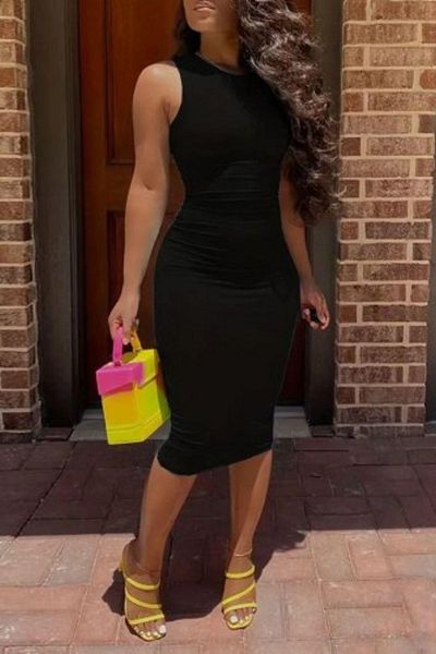 Mossta Zero Sleeve Crew Neck Midi Length Diving Dress - Black