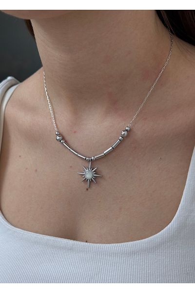 KİLİGİSTANBUL North Star Luka Necklace