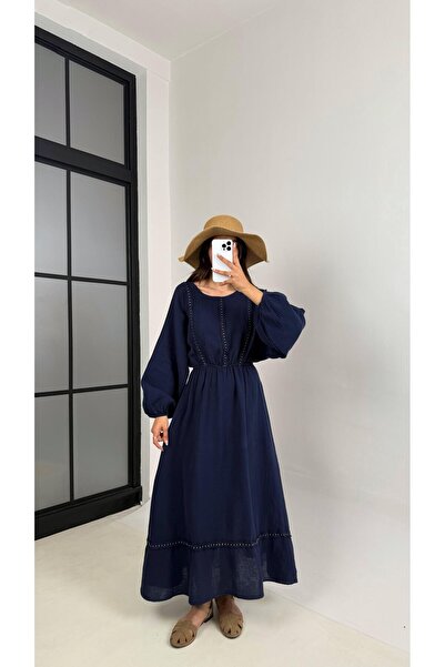 Gaus Lacivert Beli Lastikli Zımba Detaylı Sırt Bağlamalı Müslin Elbise Gaus00621