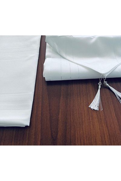 Cardea Home Collection Colber Hassle-Free Fabric Tablecloth & Colber Fabric Runner Set of 2