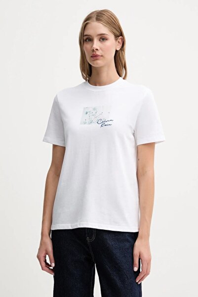 Calvin Klein Kadın Regular Fit Göğüste Baskı Desenli Yuvarlak Yakalı %100 Pam...