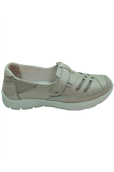 Malawi Two Hundred Thousand. Women's Beige (36-40) Leather Comfort Shoes