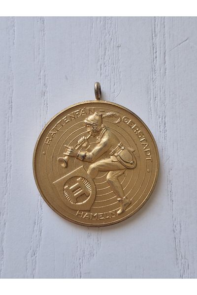 Edi Antik 1954 German Medal 4cm Diameter. Belonging to the Rare Period