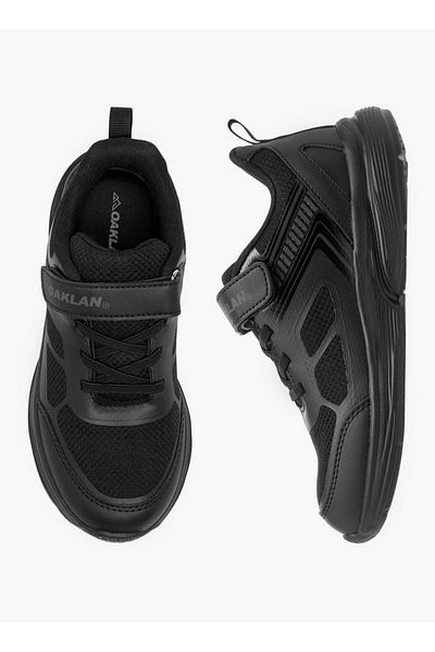 Oaklan by Shoexpress Boys Panelled Shoes with Hook and Loop Closure