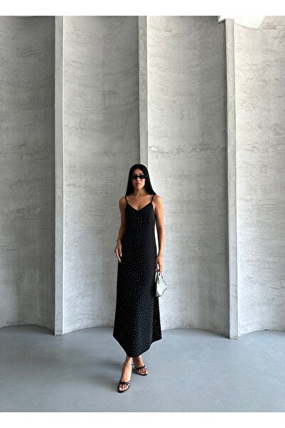 Moda Palmiss Γυναικείο μίντι φόρεμα με λεπτή λεπτή πέτρα με λεπτομέρειες