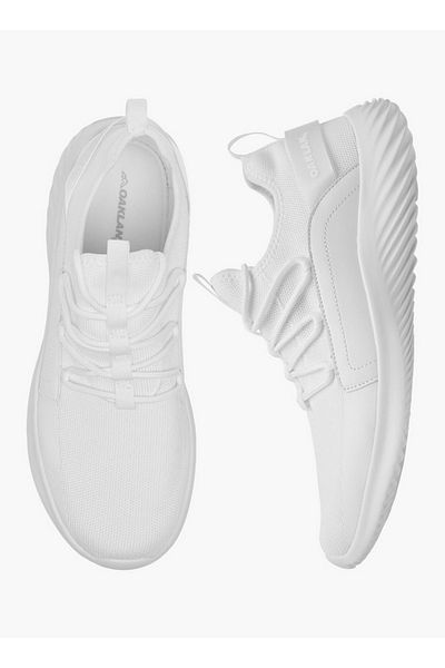 Oaklan by Shoexpress Men Textured Shoes with Lace-Up Closure