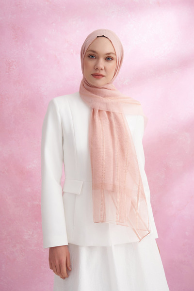 ARMANDA Silky Ruby Shawl - Powder (Thin Light)