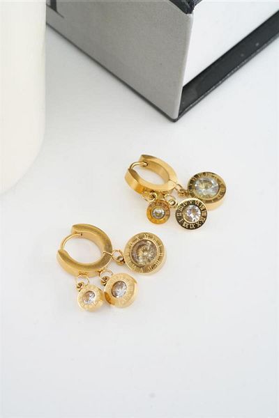 By Zeyna Aksesuar Women's 316L Steel Tarnish Baguette Zircon Stone Shakira Model Earring Set