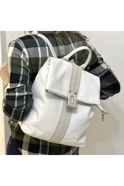 Micutz Women's backpack made of durable leather, Ideal for College, Work, Weekend and Travel, White
