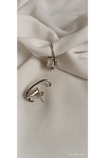 ARİ TAKI Solitaire Silver Steel Earrings