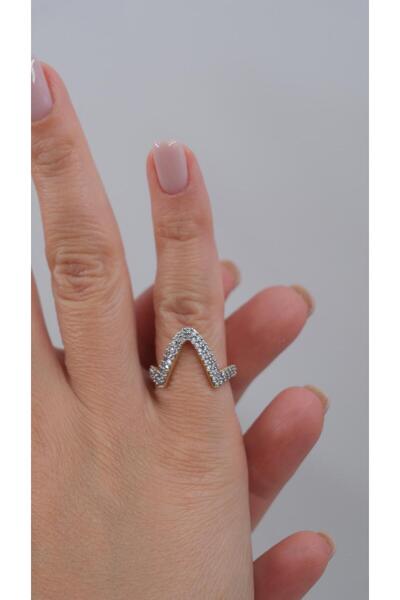 Jerie Full Zircon Stone V Design Adjustable Knight Ring