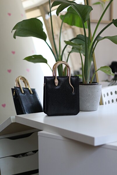 Moom Bag Women's Black Snake Accessory Handle Chain Shoulder Bag