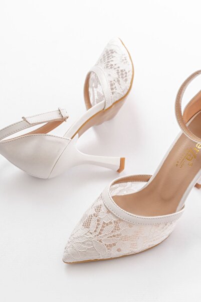 serkanseyyid K-404 Білі туфлі на підборах з квітковим візерунком