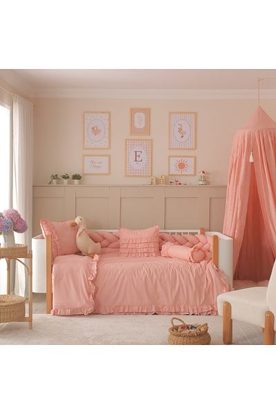 JOYFUL KIDS Luna 100% Cotton Montessori Baby Sleeping Set – Ruffled, Pink Color, with Duck Sleeping Companion