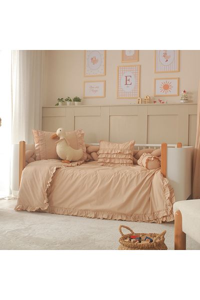 JOYFUL KIDS Luna 100% Cotton Montessori Baby Sleeping Set – Ruffled, Brown Color, with Duck Sleeping Companion