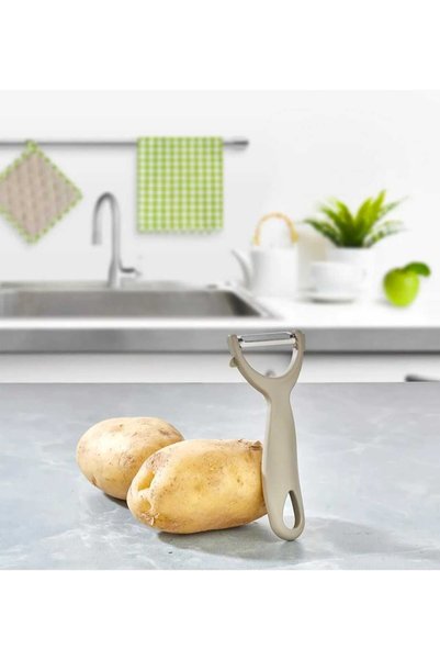 Generic Brand Practical Fruit & Vegetable Peeler with Stainless Steel Blade, Ergonomic Handle