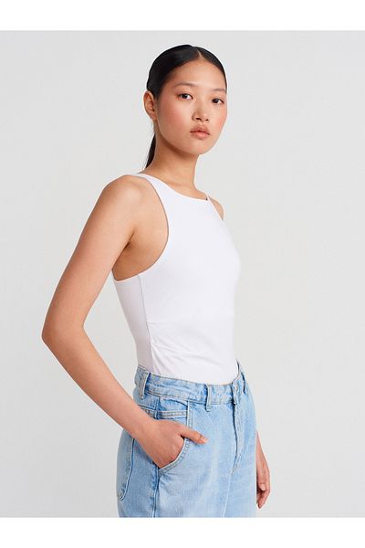 Dilvin 31943 Sleeveless Top-White