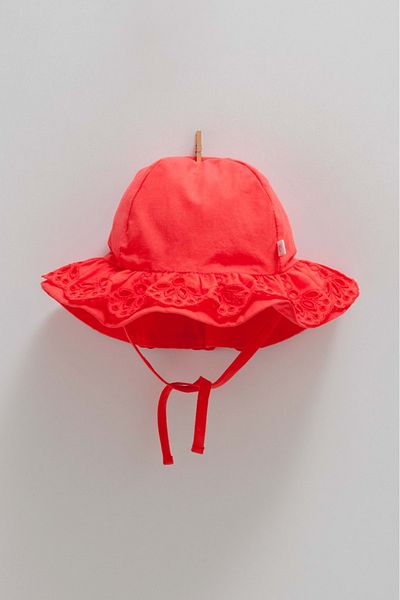 Caramell Hollow Hat Pomegranate Flower