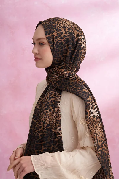 ARMANDA Classic Leopard Print Imported Voile Shawl - Camel