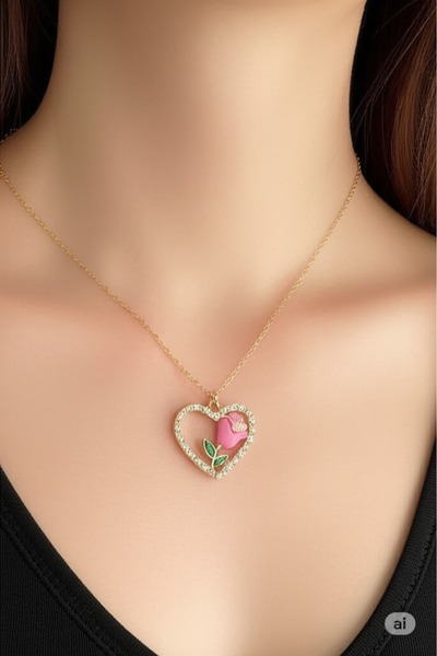 FAMEMUS ACCESSORY قلادة بتصميم وردي على شكل قلب مع سلسلة من الفولاذ باللون ال...