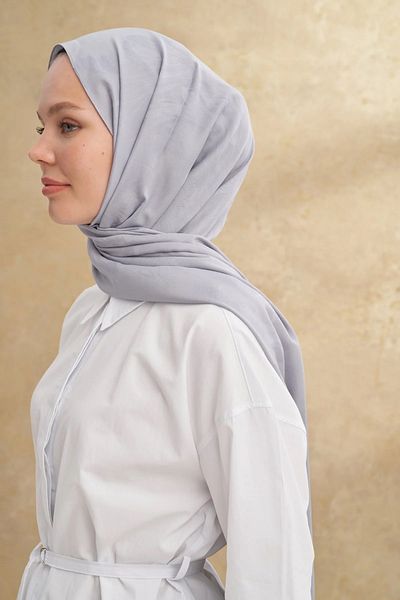 ARMANDA Gray Baroque Pattern Shawl 3357