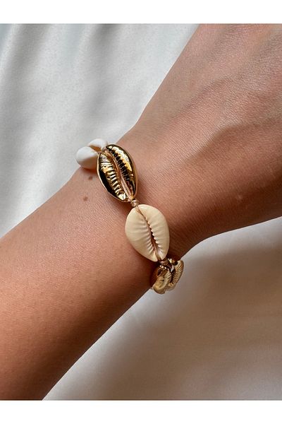 Petra Jeweils Cowrie Shell Mixed Bracelet