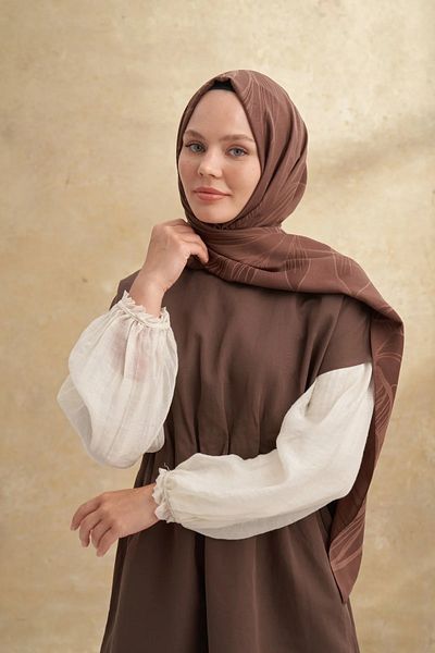 ARMANDA Bitter Brown Felore Pattern Shawl 3356