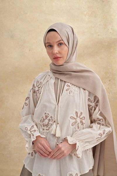 ARMANDA Dark Beige Felore Pattern Shawl 3356