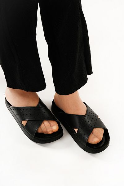 Babetty Women's Flat Heel Orthopedic Daily Slippers Comfortable Lightweight Stylish Massage Inside Young Mother Slippers