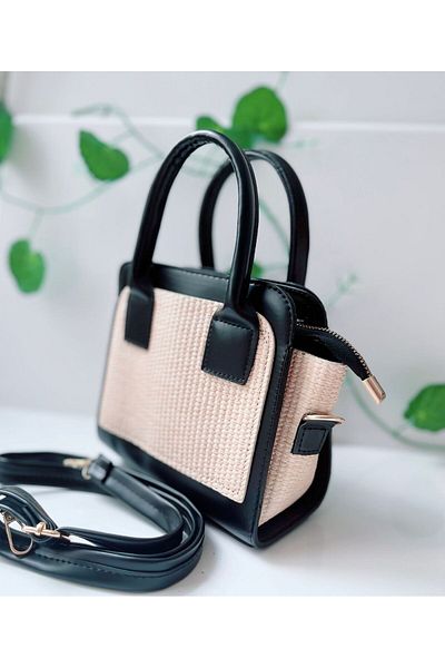 h&c bag butik Black Straw Look Detail Hand Arm and Shoulder Bag