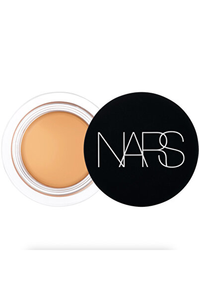 Nars Soft Matte Complete Full Coverage Longwear Concealer with Hyaluronic Acid