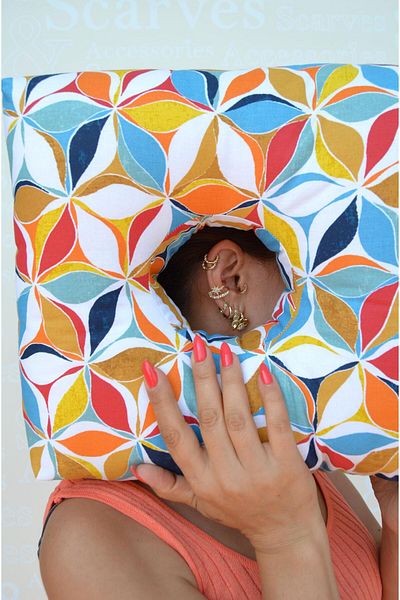 Sacce Scarves&Accessories Colorful Piercing Pillow Comfortable Sleeping Pillow with Hole