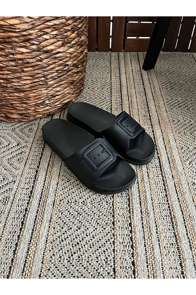 Behtah Kundura Πακέτο 3 παντόφλες με πλαστική πόρπη Άνετες γυναικείες παντόφλες για το σπίτι και έξω Καλοκαιρινές καθημερινές παντόφλες