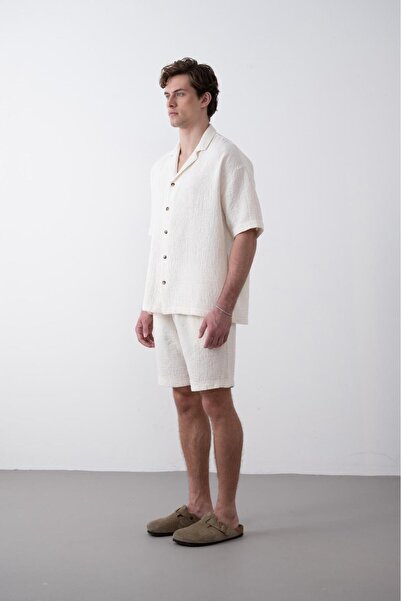 TÜZeMEN Leaf patterned textured short sleeve fabric shirt