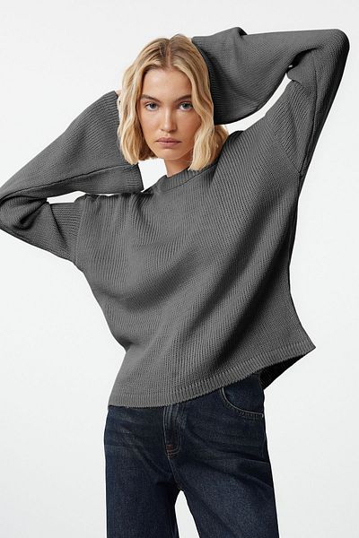 Trendyol Collection Anthracite Wide Fit Soft Textured Knitwear Sweater Twoaw25Kz00295